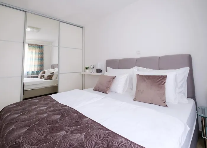 Mb Luxury Apartments